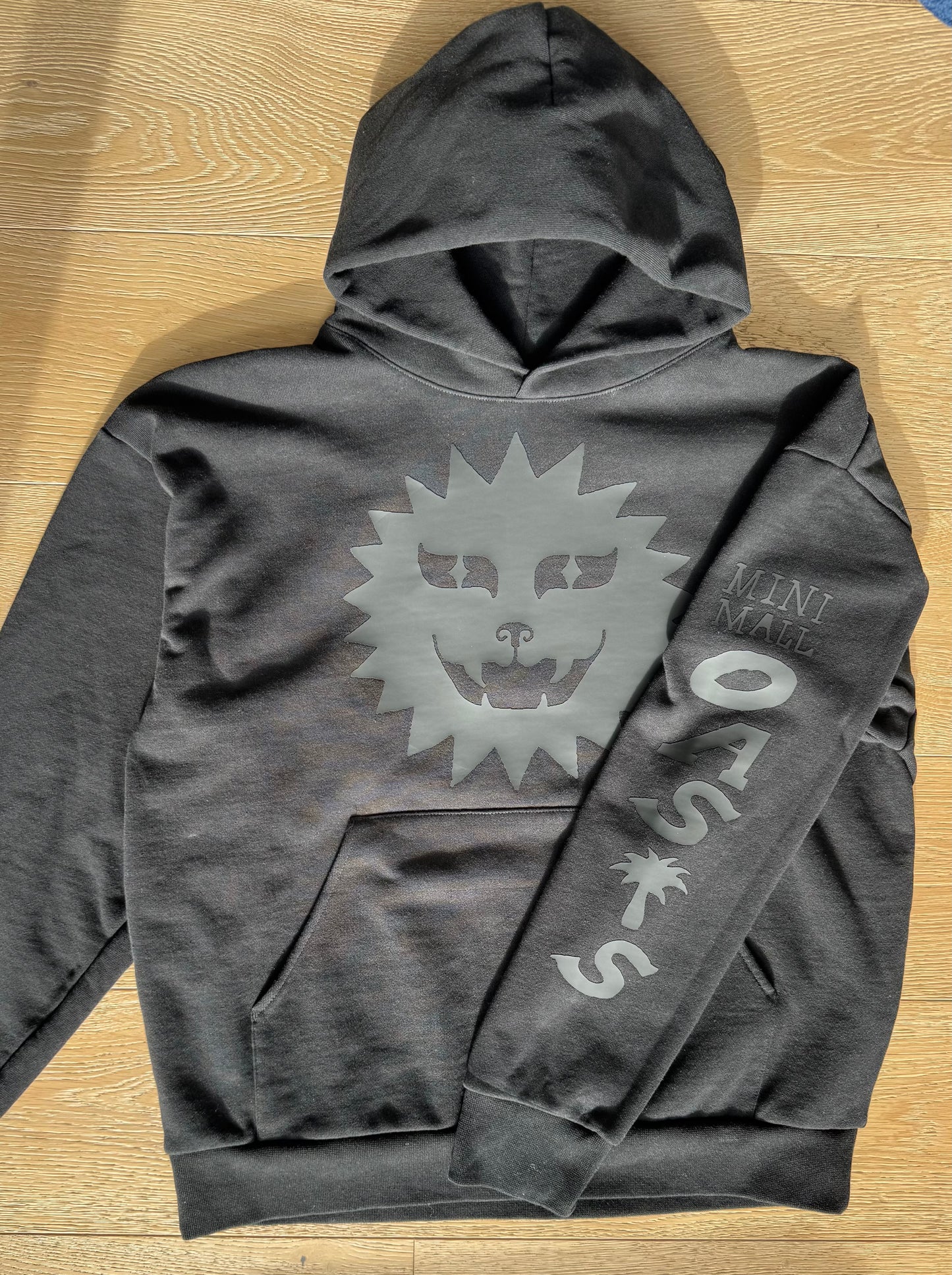 Black Sun Lion Heavyweight Hoodie